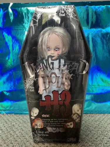 2007 mezco living - living, dead