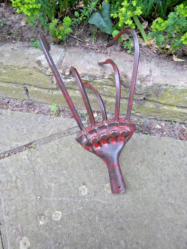 Vintage cultivator head claw - vintage,