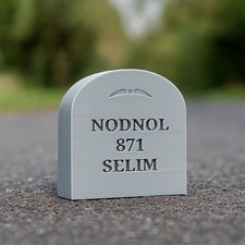 Red Dwarf Nodnol Sign Desk