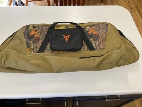 Vicxen camo hoyt - vicxen, compound