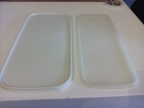 Oblong tupperware lids - 2,