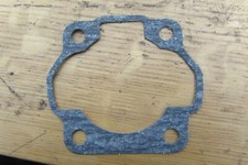 NOS KAWASAKI KE100 KD80 KD100 KM100 G5 G3 CYLINDER BASE GASKET 11060-1200