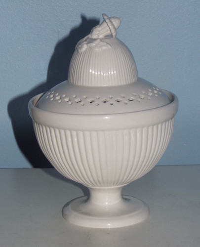 Wedgwood cream ware potpourri - cream,