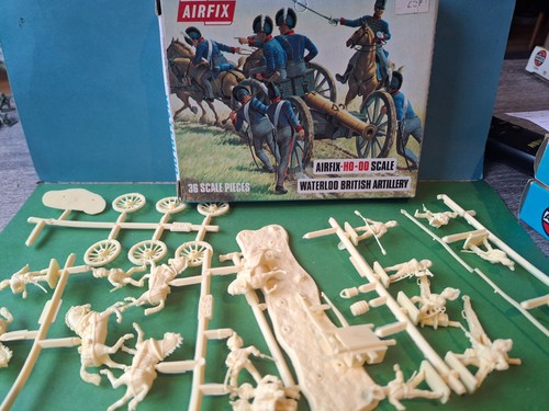 Airfix vintage waterloo - airfix,