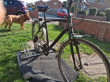 Claude Butler Urban 300 Bicycle 700 Wheels