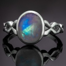 Moonstone Oval Ring 925