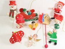 10 Christmas Wooden Ornament