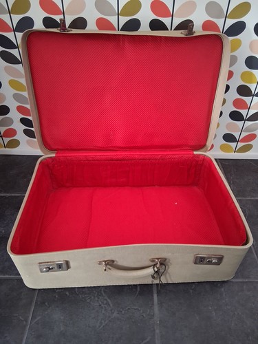Vintage suitcase retro - suitcase,