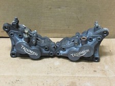 Triumph 1999 Sprint 955 Front