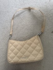 Real Crème Bershka Shoulder