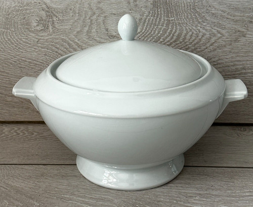 Contemporary white porcelain - contemporary,