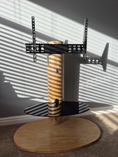 Oak Effect And Black Glass