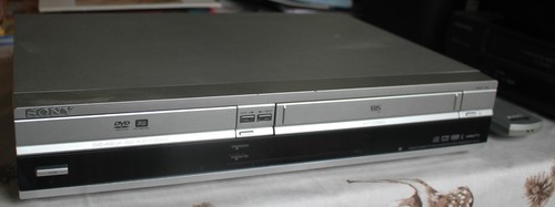 Sony vhs dvd recorder - sony, to