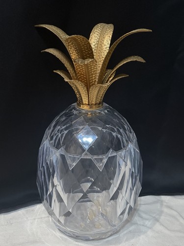 Pineapple lucite faceted - pineapple,