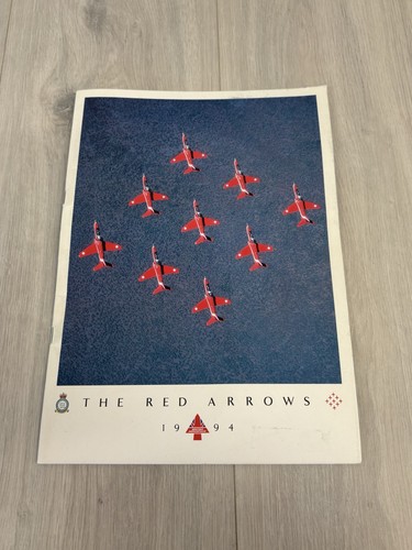 The red arrows - arrows, raf