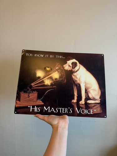 Retro his master voice dog - master’s,