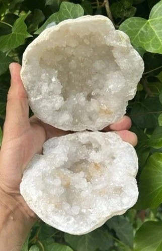 Beautiful large clear crystal - beautiful,