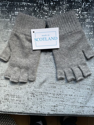 Ladies 100 ply - 100%, grey