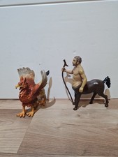 Griffin & Centaur ELC Tower of Doom HTF Model Mythical Creature Fantasy Toy X2