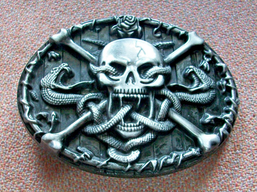 Belt buckle skull and - za#,