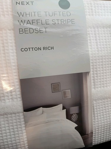 Next white tufted - next,