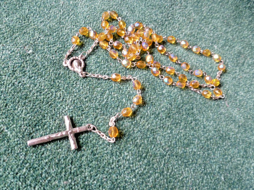 Gold coloured faceted glass - gold,