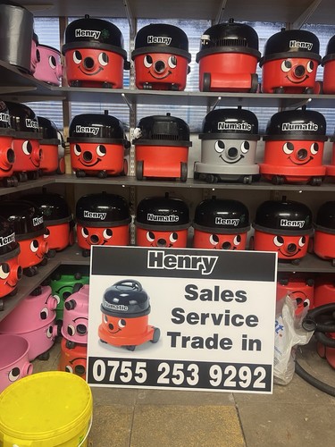 Henry hoover complete with - henry,