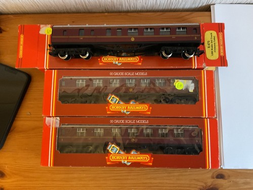 Hornby coaches 3 - oo,