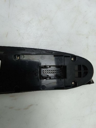 921804404 front window control