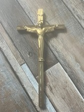 Risen Christ wall crucifix