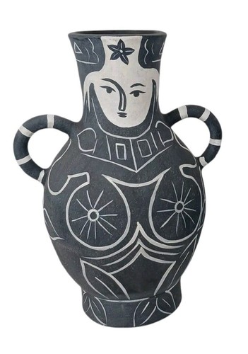 Currey company vase - company,