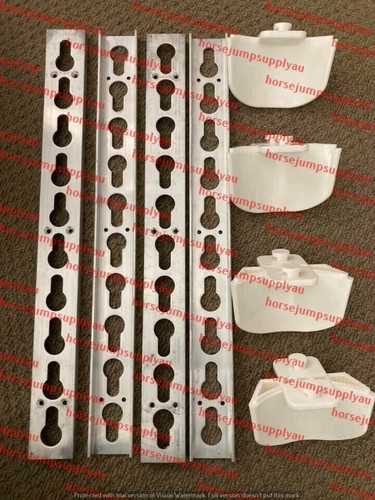 Horse jump set plastic - horse, cups