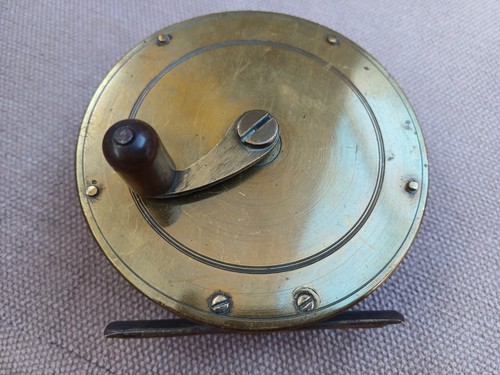 Vintage crankwind brass - 4”,