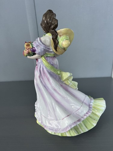 Royal doulton figurine - royal,