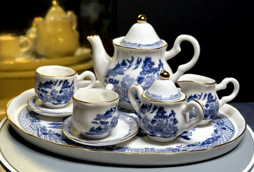 Vintage tea set miniature - tea,