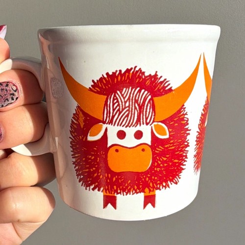 Highland cow retro - cow, white