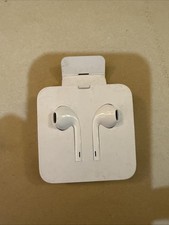 Apple EarPods In-Ear Headphones with Lightning Connector Genuine Original