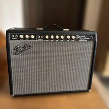 Fender Custom Vibrolux Reverb