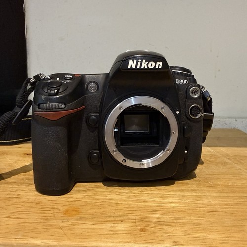 Nikon d300 3mp digital slr - d300,