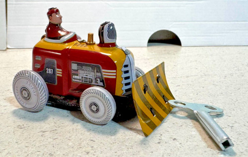 Tin plate bulldozer tractor - bulldozer,