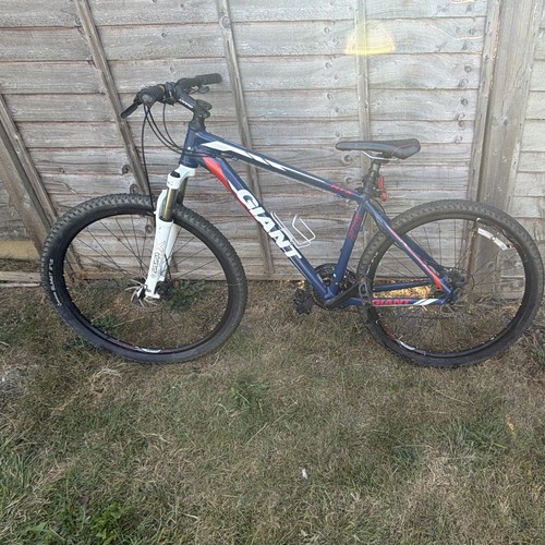 Giant mountain bike 5in - bike, 27.5in