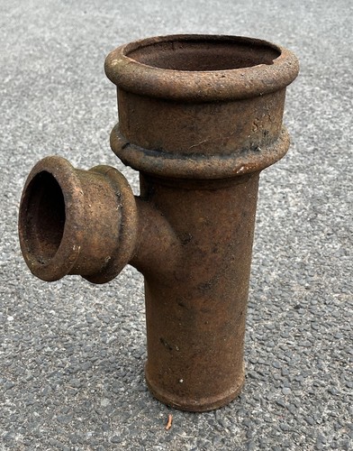 Cast iron drain - pipe, with