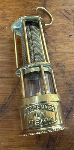 Vintage lamp reads - vintage,