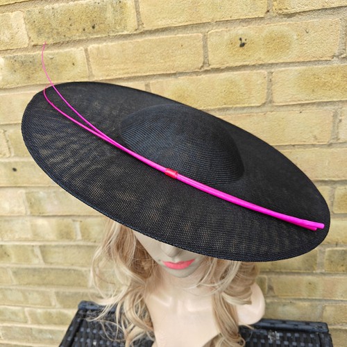 Black dark pink feather stick - pink,
