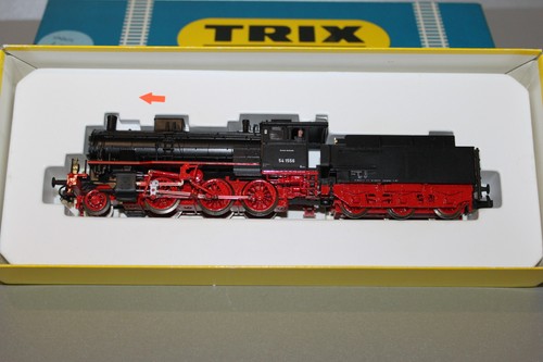 Trix 2425 steam locomotive - 2425,
