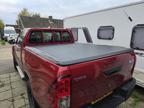 Toyota hilux extra cab tonneau - hilux,