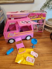 Vintage 1980's Barbie Traveler