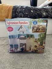 Sylvanian Families Berry Grove School (box Damaged) Acsessories Included