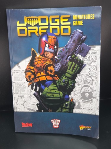 Judge dredd miniatures - judge,