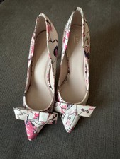 Ted Baker London Zafip Bow